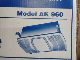 Air King Ak-960 Ak 960 Deluxe Heater/light/night Light 1500 Watts. New