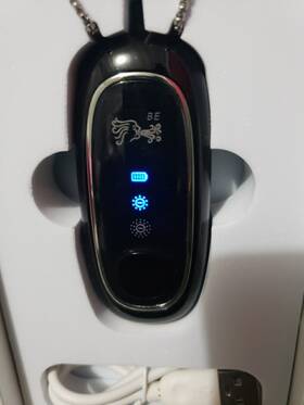 A018 Breathe Easy Portable Air Purifier Necklace Mini Wearable Personal Anion Negative Ionizer Blk