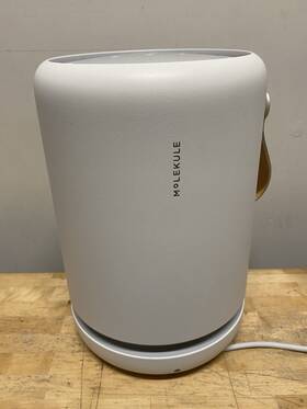Mn1h-ca Molekule Air Mini Small Room Purifier No Filter Works Good