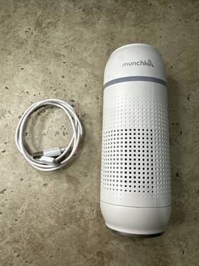 Mckcr-3150 Munchkin Portable Air Purifier 4-stage True Hepa Filtration System