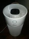 Hunter HT1811 Air Purifier With Viro-silver Pre-filter And Truehepa C. Fixed Price $65.00.