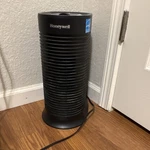 Honeywell Tower Hepa-type Portable Air Purifier Black Whole Room Floor Plastic. Fixed Price $60.00.