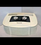 Honeywell Hepaclean Compact Air Purifier Cleaner Filter Pet Allergies 16200. Fixed Price $39.99.