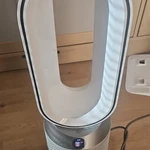 Dyson HP04 Hepa Tower Air Purifier White/silver Fan Function Digital Display. Fixed Price $190.00.