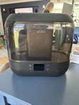 Dreo Top Fill 4L Humidifiers Quiet Cool Mist DR-HHM001S (black). Fixed Price $27.00.