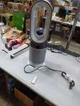 Dyson HP04 Pure Hot+cool Purifier Heater Fan For Parts. Fixed Price $136.88.