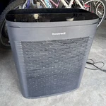 Honeywell Powerplus Hepa Air Household Home Purifier Extra-large Room HPA3300B. Fixed Price $100.00.