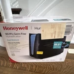 Honeywell HCM350B Cool Mist Humidifier 99.9% Germ Free Black/blue. Fixed Price $64.99.