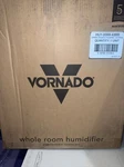 Vornado Humidifier 18" X 16" UH200 1.75 Gal. 900 Sf Ultrasonic Read Information. Fixed Price $134.99.